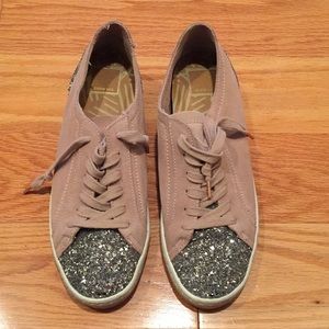 Dolce Vita Glitter Sneakers Size 9